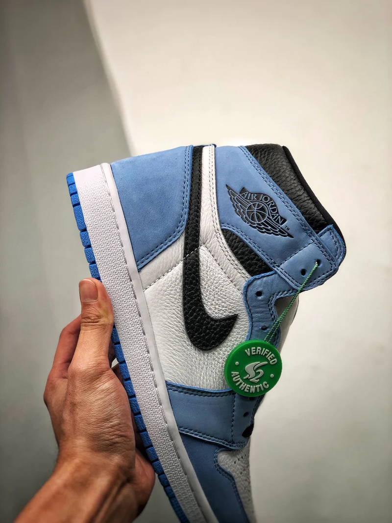 Tênis Nike Air Jordan 1 High "University Blue" - Rei da Pelada