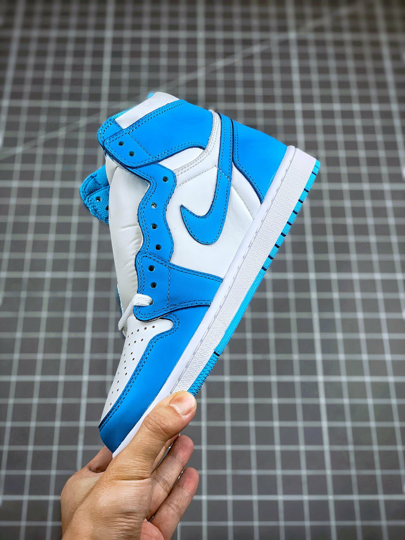 Tênis Nike Air Jordan 1 High UNC - Rei da Pelada