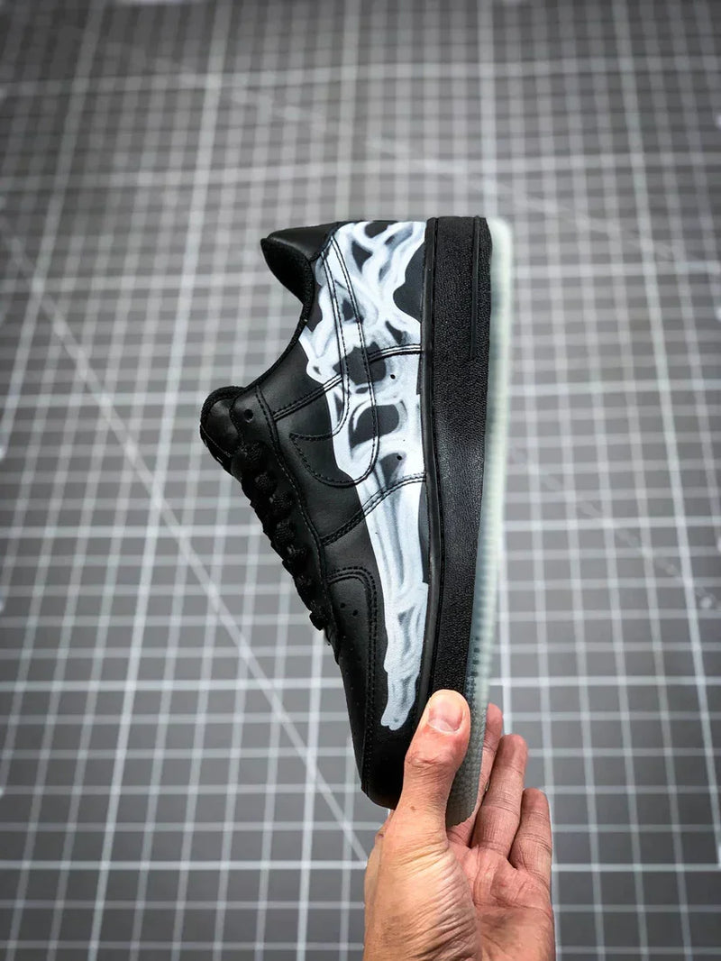 Tênis Nike Air Force 1 Low Skeleton Black - Rei da Pelada