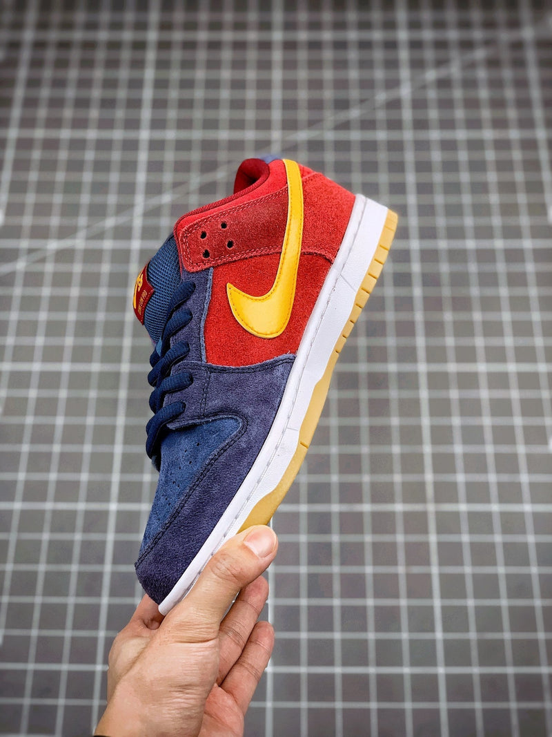 Tênis Nike SB Dunk Low "Barcelona" - Rei da Pelada