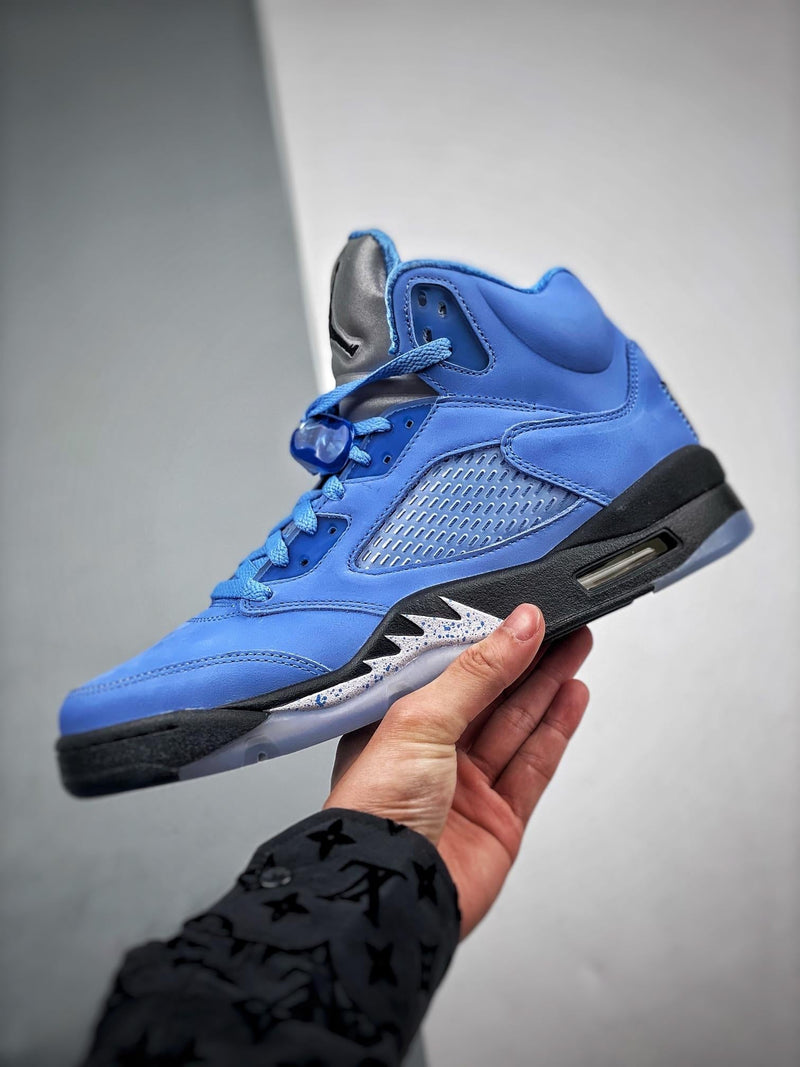 Tênis Nike Air Jordan 5 "Retro SE UNC" - Rei da Pelada