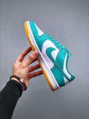 Tênis Nike SB Dunk Low Retro "Waterblue Gum" - Rei da Pelada