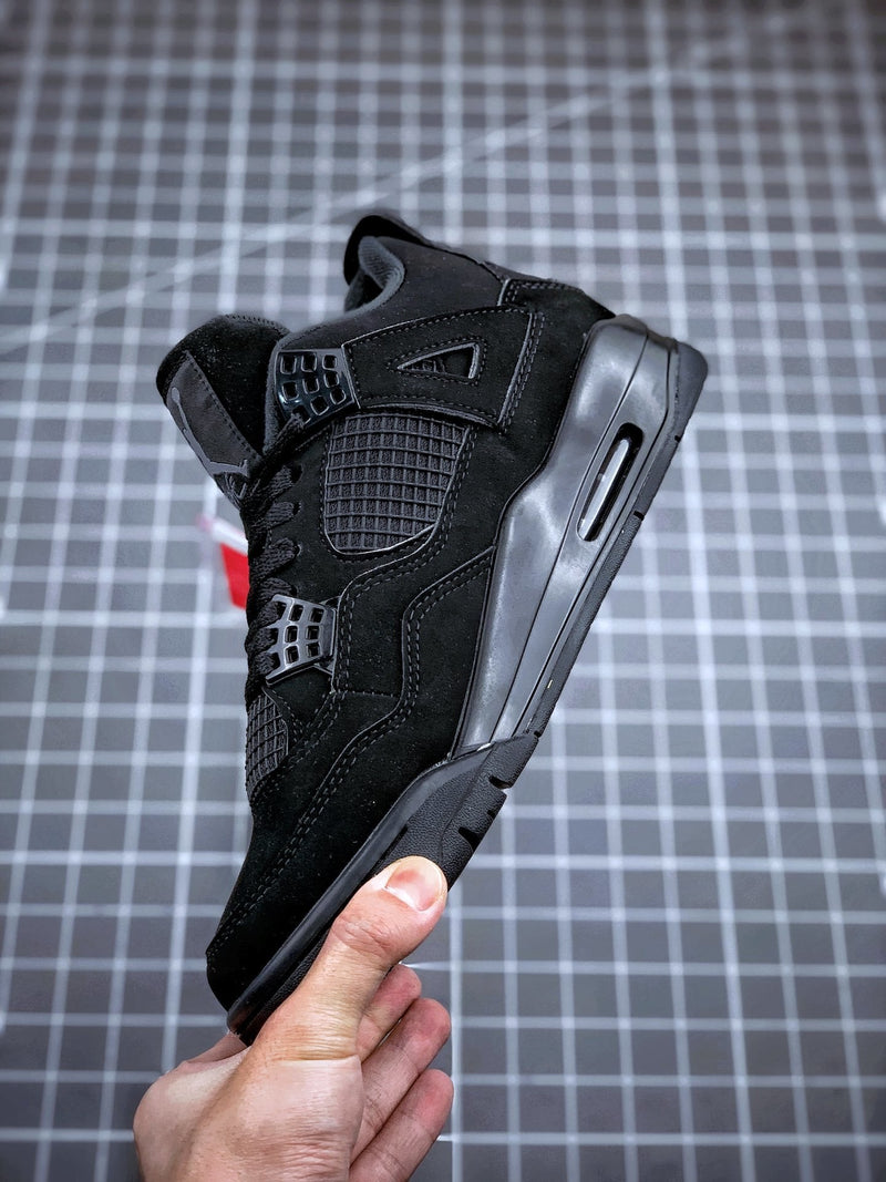 Tênis Nike Air Jordan 4 Retro Black Cat (2020) - Rei da Pelada