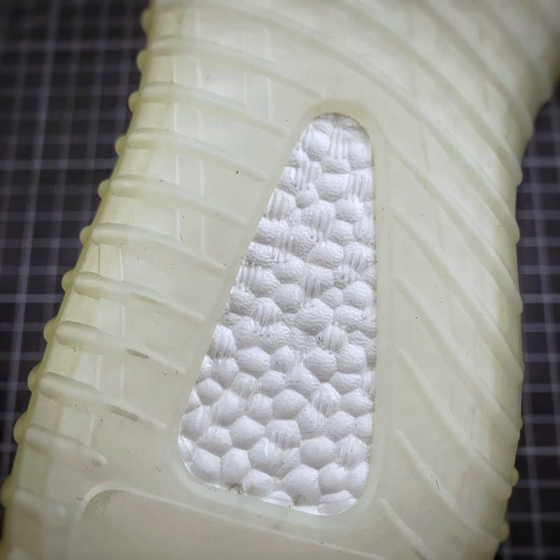 Tênis Adidas Yeezy Boost 350 V2 Marsh - Rei da Pelada