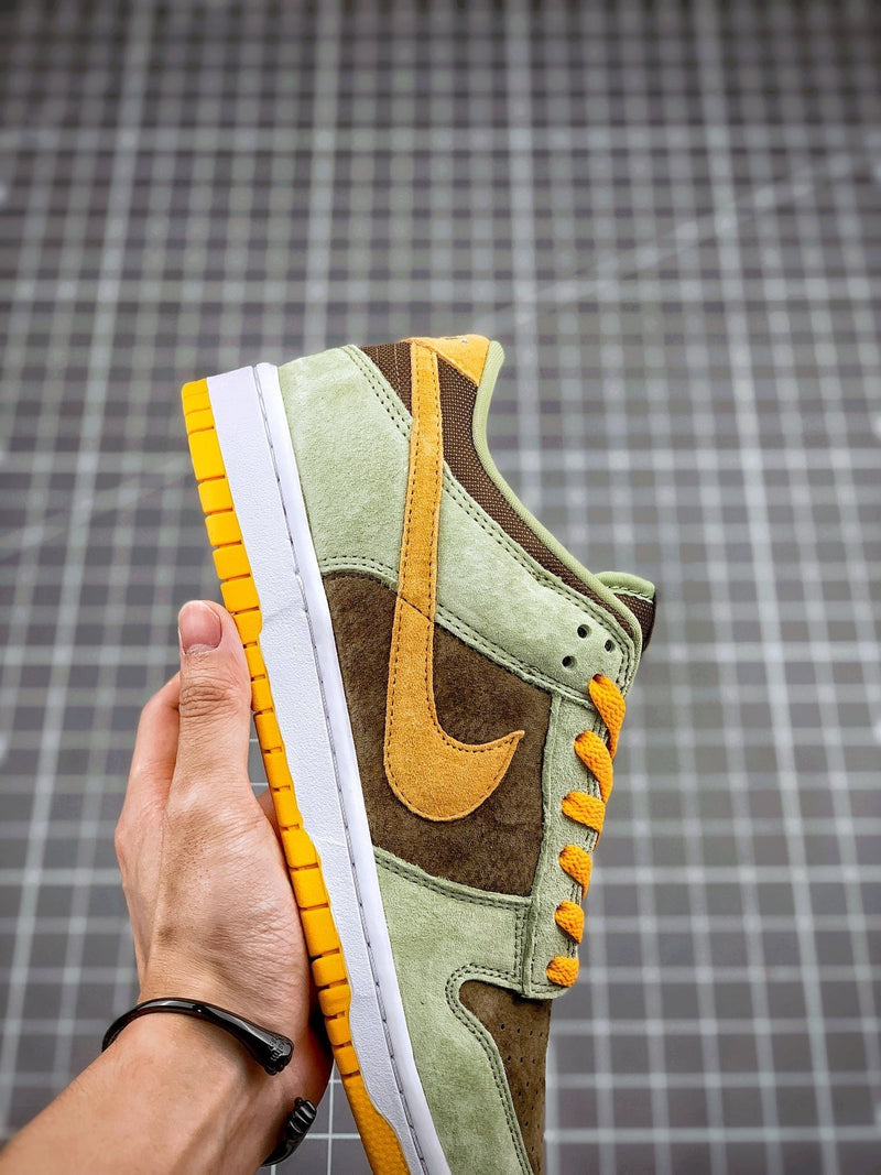 Tênis SE Dunk Low "Dusty Olive" - Rei da Pelada