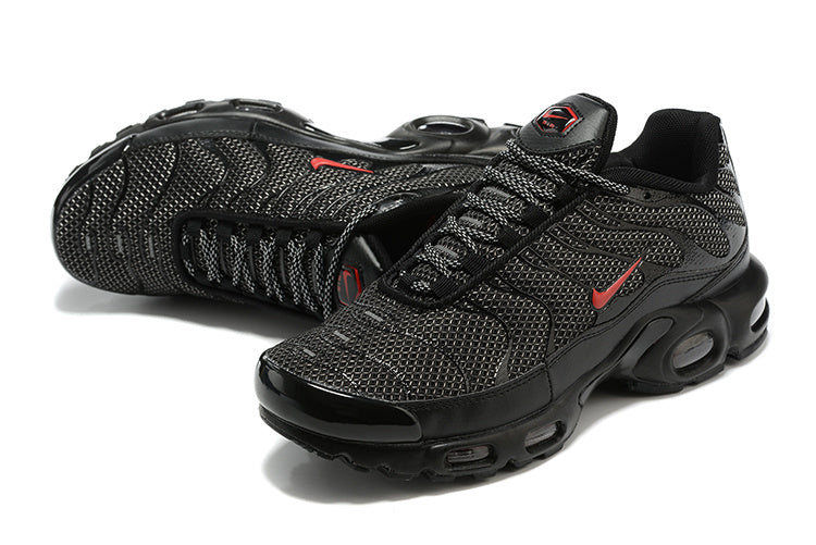 Tênis Nike Air Max Plus Tn "Black Metallic" - Rei da Pelada