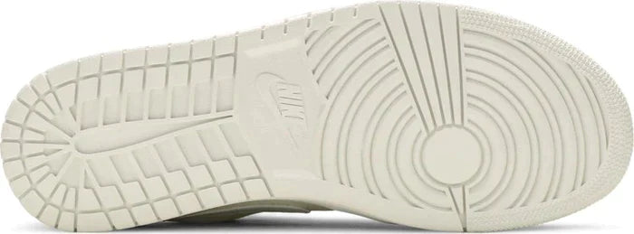 Tênis Nike Air Jordan 1 Low 'To My First Coach' - Rei da Pelada