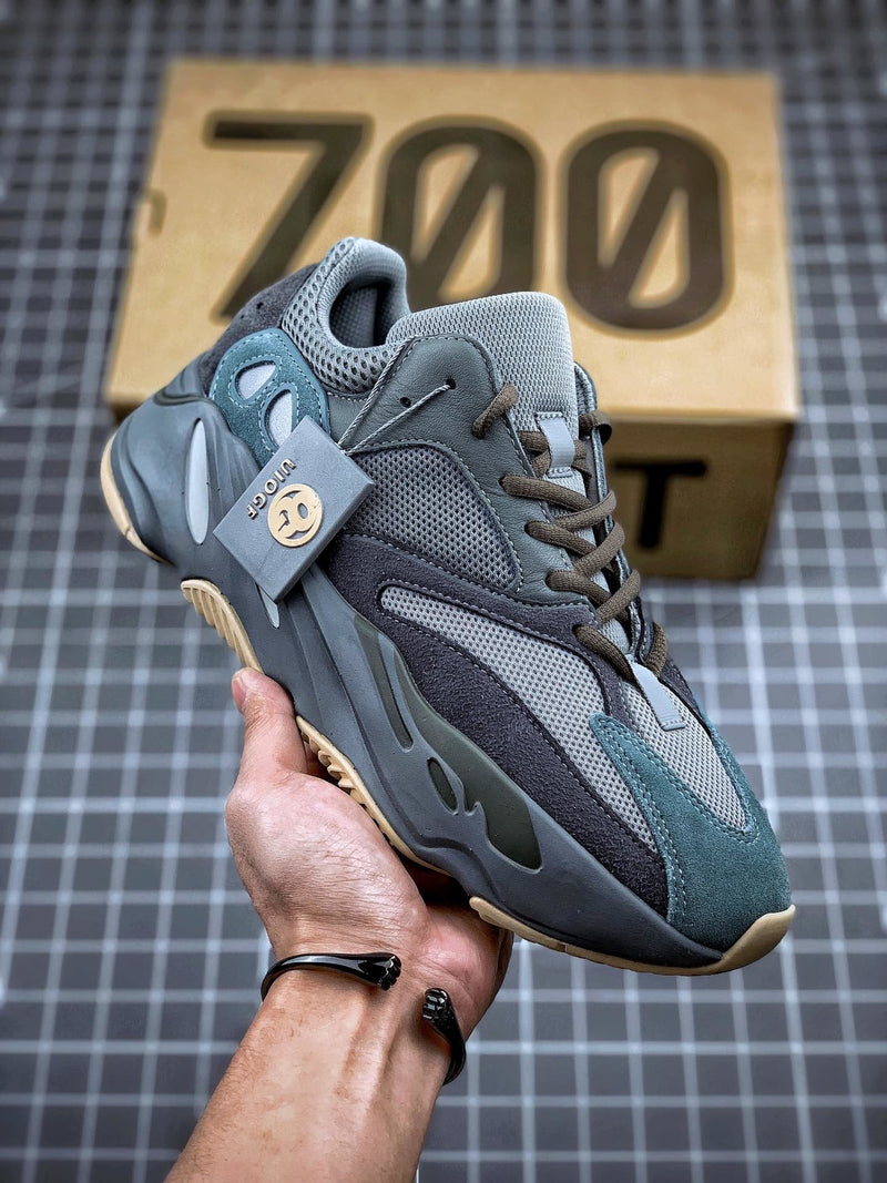 Tênis Adidas Yeezy Boost 700 Teal Blue - Rei da Pelada