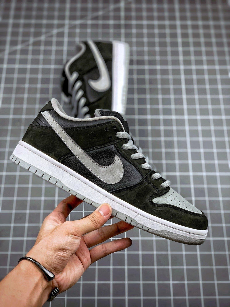 Tênis Nike SB Dunk Low J-PAC "Shadow" - Rei da Pelada