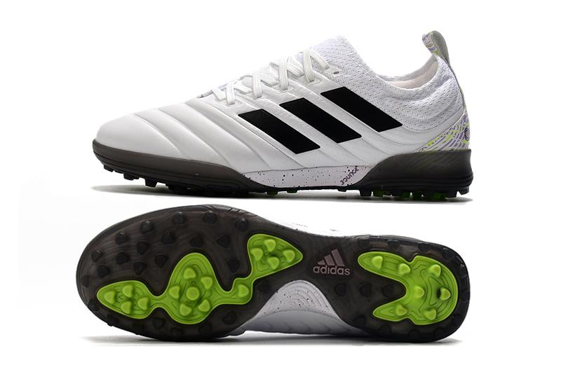 Chuteira Adidas Copa 20.1 Society