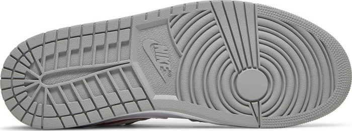 Tênis Nike Air Jordan 1 Low SE 'Light Smoke Grey Gym Red' - Rei da Pelada