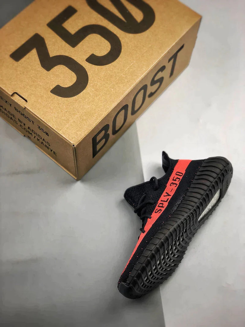 Tênis Adidas Yeezy 350 Boost V2 Core Black - Rei da Pelada