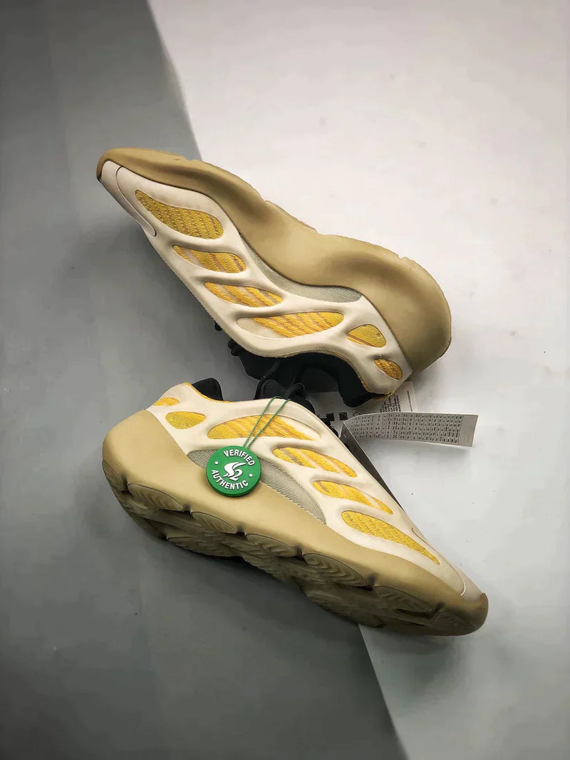 Tênis Adidas Yeezy Boost 700 V3 Safflower - Rei da Pelada