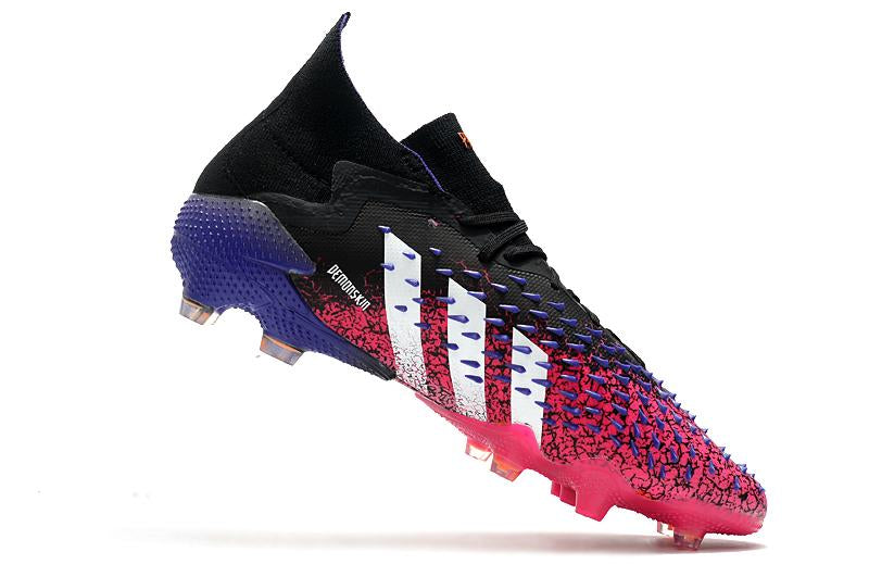 Chuteira adidas Predator Freak .1 Campo