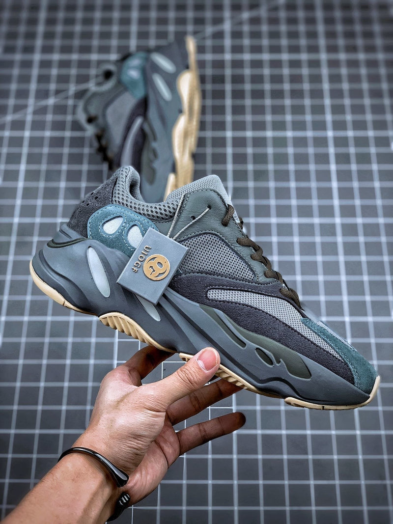 Tênis Adidas Yeezy Boost 700 Teal Blue - Rei da Pelada