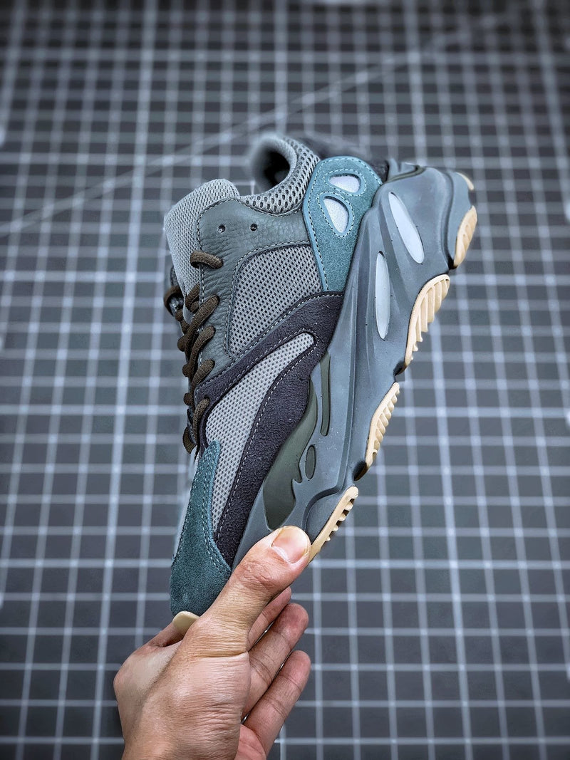 Tênis Adidas Yeezy Boost 700 Teal Blue - Rei da Pelada