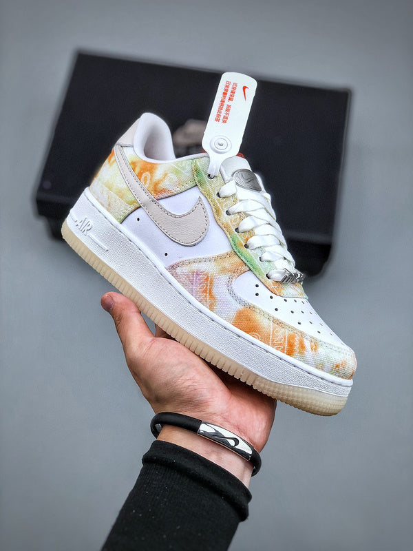 Tênis Nike Air Force 1'07 Low "Tie-Dye" - Rei da Pelada