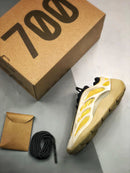 Tênis Adidas Yeezy Boost 700 V3 Safflower - Rei da Pelada