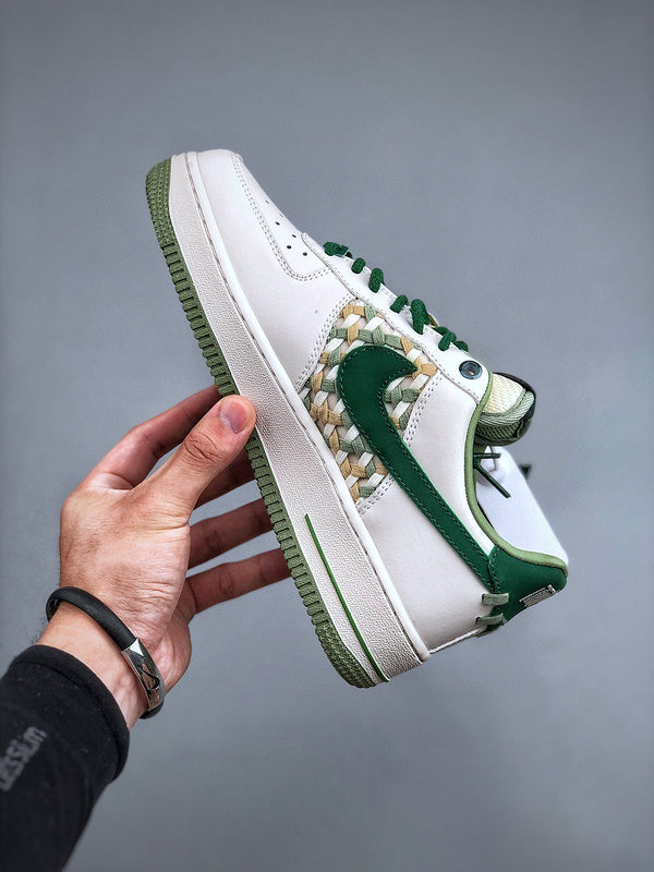 Tênis Nike Air Force 1'07 Low "Bamboo" - Rei da Pelada