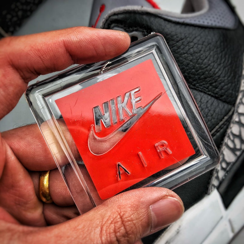 Tênis Nike Air Jordan 3 Retro "Black Cement" - Rei da Pelada