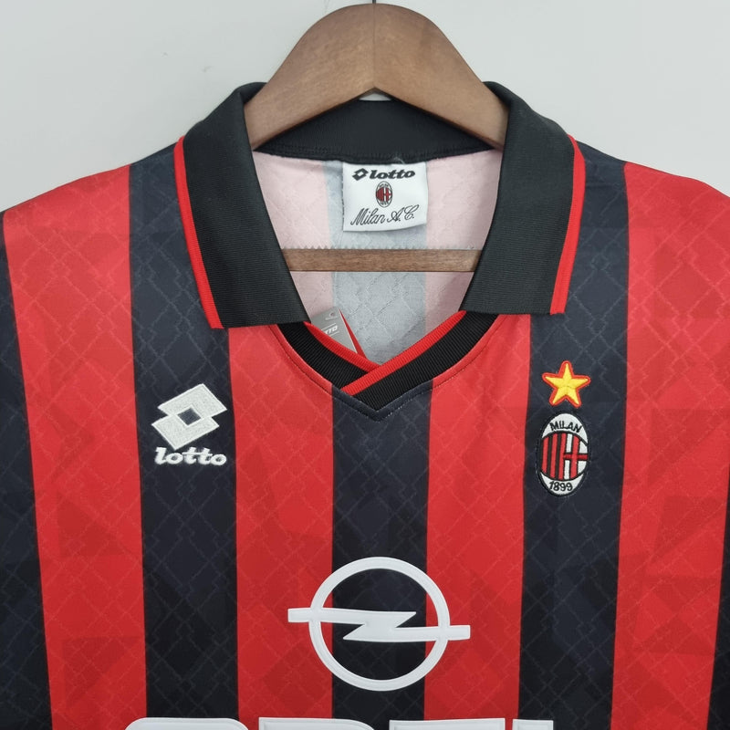 Camisa Milan Home (1) 1995/96 Lotto Retrô Masculina