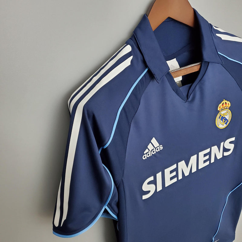 Camisa Real Madrid Away (2) 2005/06 Adidas Retrô Masculina