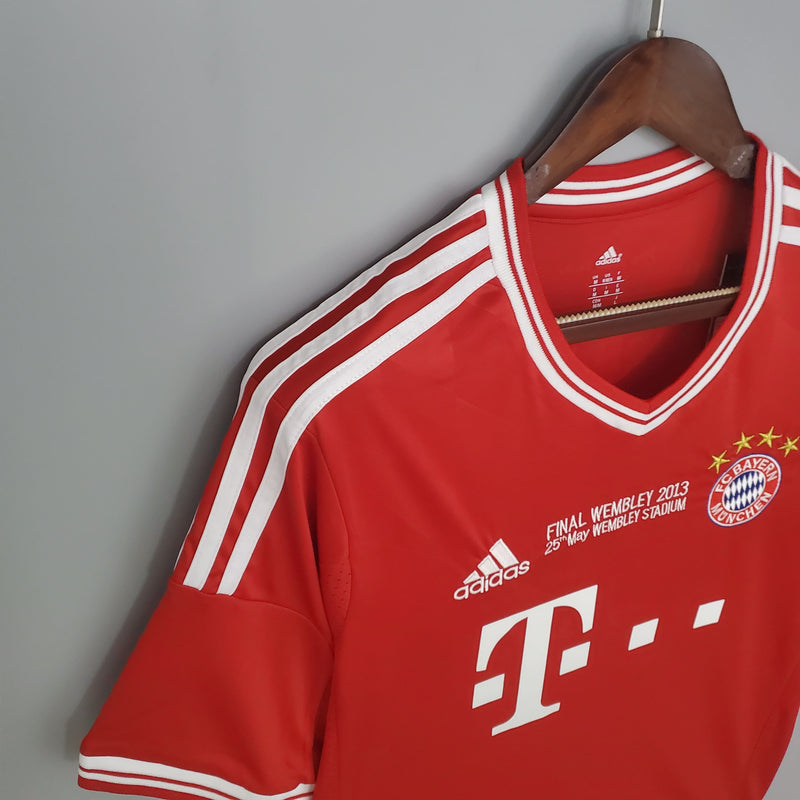 Camisa Bayern de Munique Home (1) 2013/14 Adidas Retrô Masculina