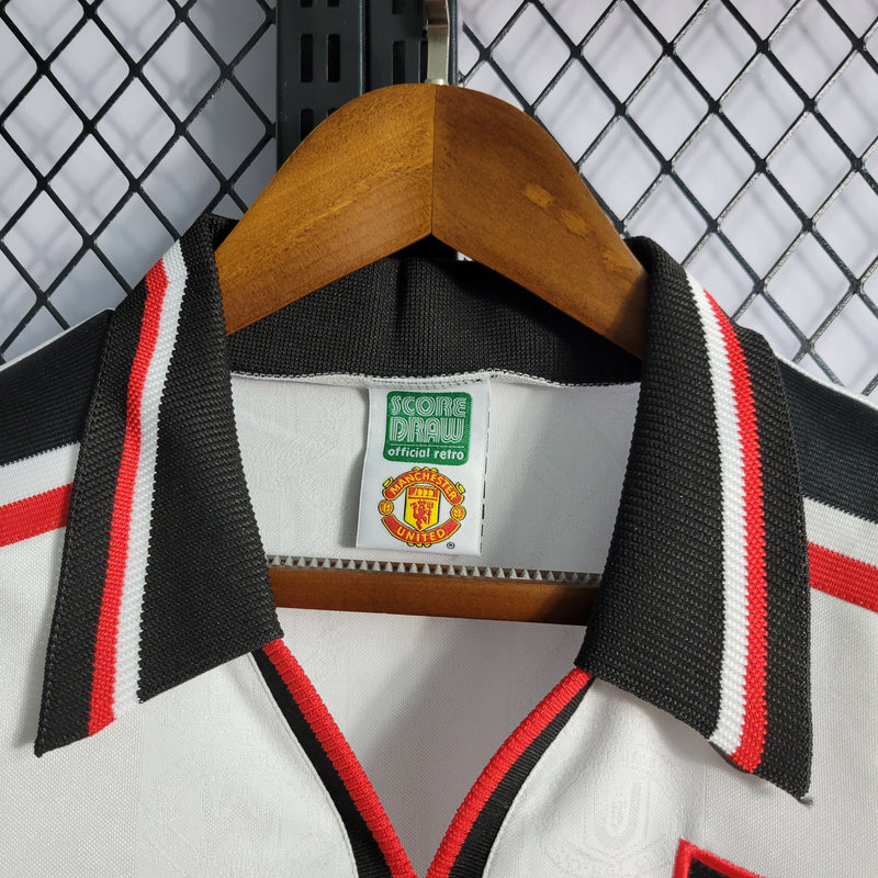 Camisa Manchester United Away (2) 1997/99 Umbro Retrô Masculina