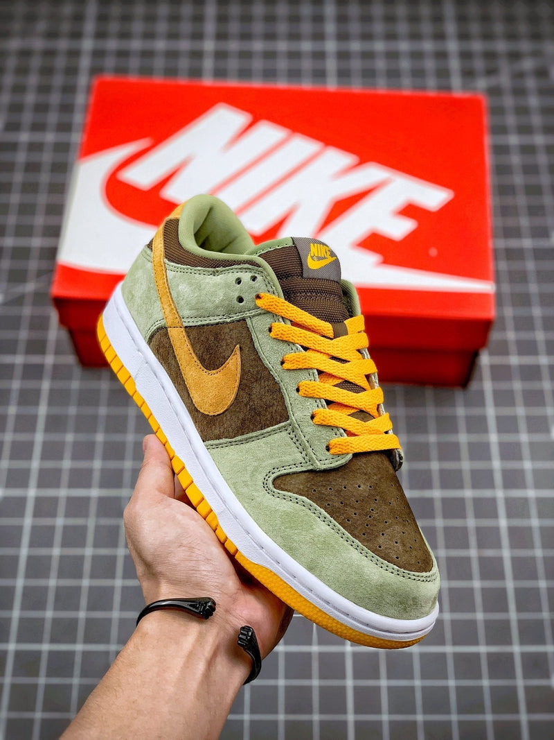 Tênis SE Dunk Low "Dusty Olive" - Rei da Pelada