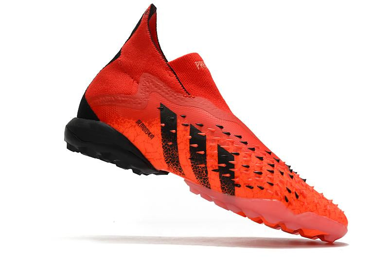 Chuteira adidas Predator Freak .1 Society