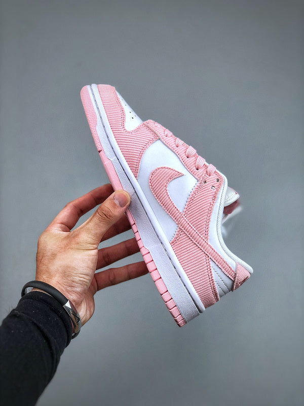 Tênis Nike SB Dunk Low "Pink Corduroy" - Rei da Pelada