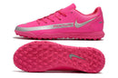Chuteira Nike Phantom GT Club Society Rosa