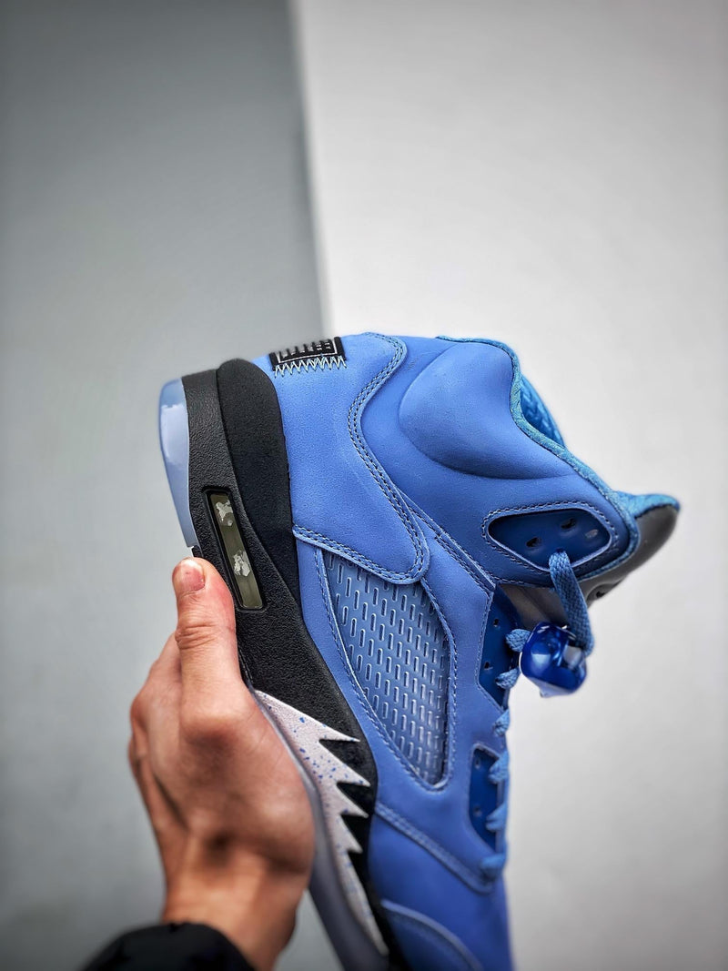 Tênis Nike Air Jordan 5 "Retro SE UNC" - Rei da Pelada