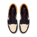 Tênis Nike Air Jordan 1 Low Sail University Gold Black - Rei da Pelada