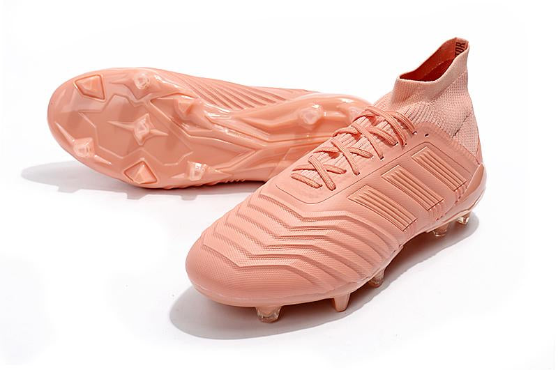 Chuteira adidas Predator 18 Campo