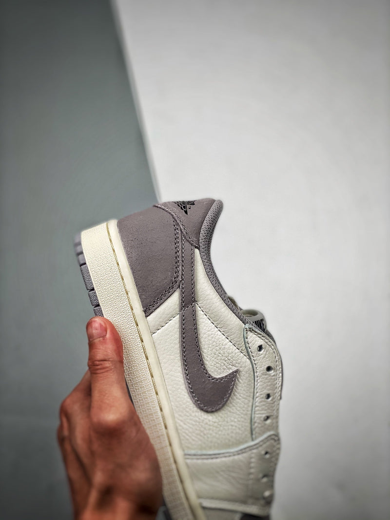 Tênis Nike Air Jordan 1 Low Retro "Atmosphere Grey" - Rei da Pelada