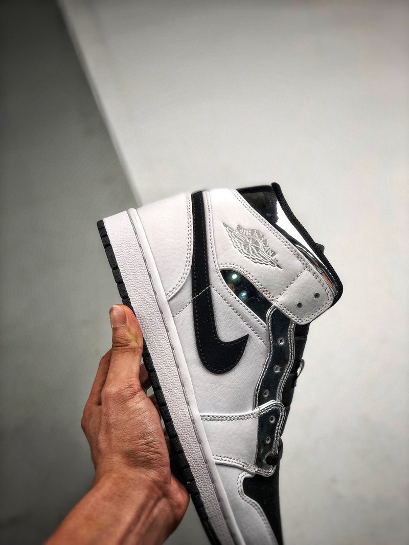 Tênis Nike Air Jordan 1 MID "Pass the Torch" - Rei da Pelada