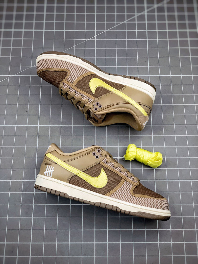 Tênis Nike SB Dunk Low x Undefeated "Inside Out" - Rei da Pelada