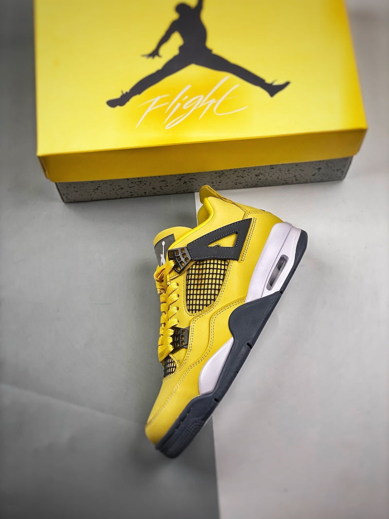 Tênis Nike Air Jordan 4 Retro "Lightning" - Rei da Pelada