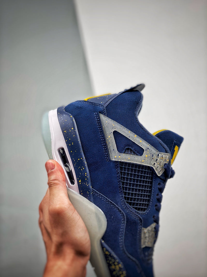 Tênis Nike Air Jordan 4 "Michigan" - Rei da Pelada