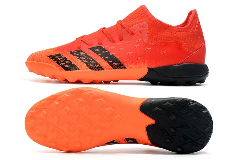 Chuteira adidas Predator Freak .3 Society