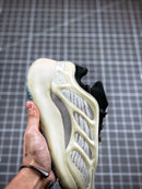 Tênis Adidas Yeezy Boost 700 V3 Azael - Rei da Pelada