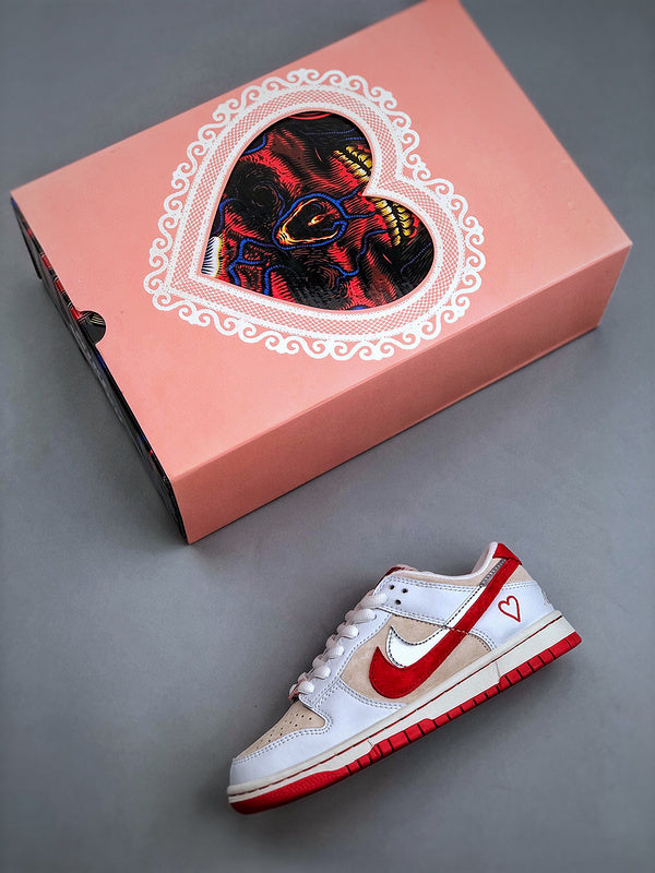 Tênis Nike SB Dunk Low "Valentines Day" - Rei da Pelada