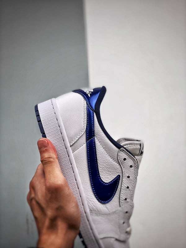 Tênis Nike Air Jordan 1 Low Retro "Metallic" - Rei da Pelada