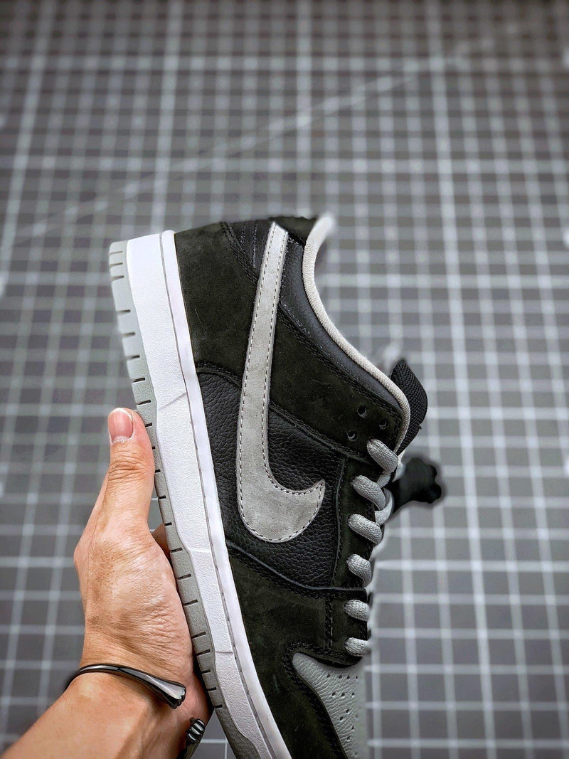 Tênis Nike SB Dunk Low J-PAC "Shadow" - Rei da Pelada