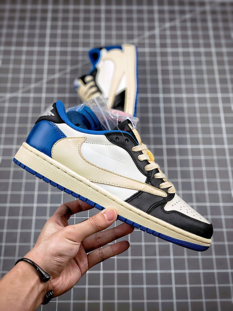 Tênis Travis Scott x Nike Air Jordan 1 Low 'Fragment Design' - Rei da Pelada