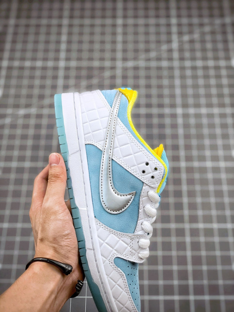 Tênis Nike SB Dunk Low Pro QS x FTC "Lagoon Pulse" - Rei da Pelada