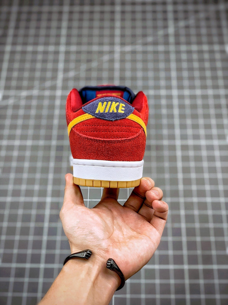 Tênis Nike SB Dunk Low "Barcelona" - Rei da Pelada