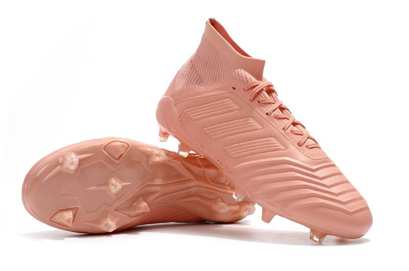 Chuteira adidas Predator 18 Campo