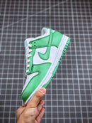 Tênis Nike SB Dunk Low "Green Tender Powder" - Rei da Pelada